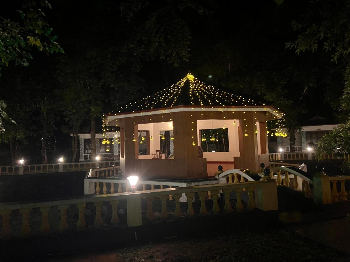 Surya Eco And Wedding Resort Thrissur Экстерьер фото