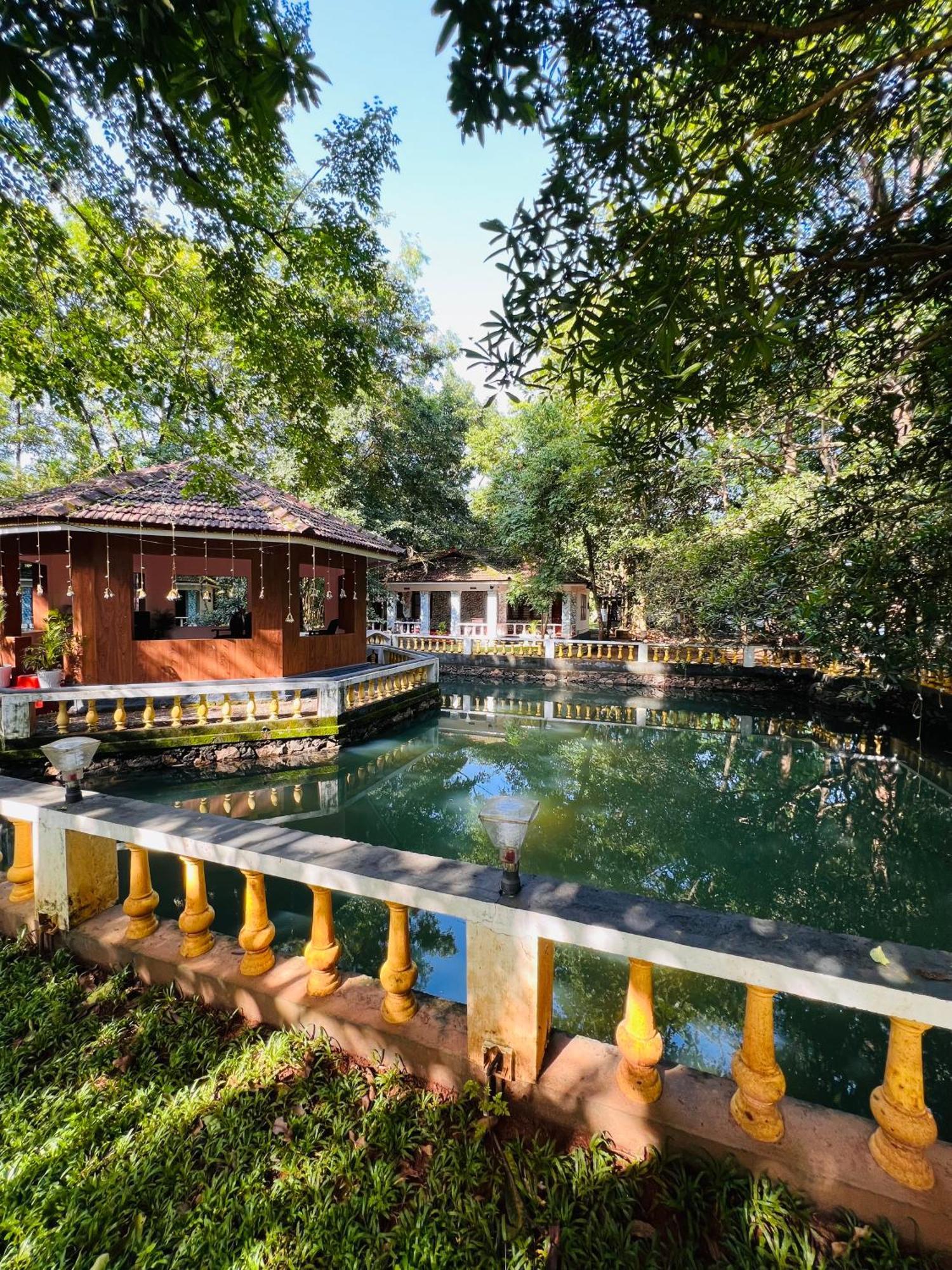 Surya Eco And Wedding Resort Thrissur Экстерьер фото