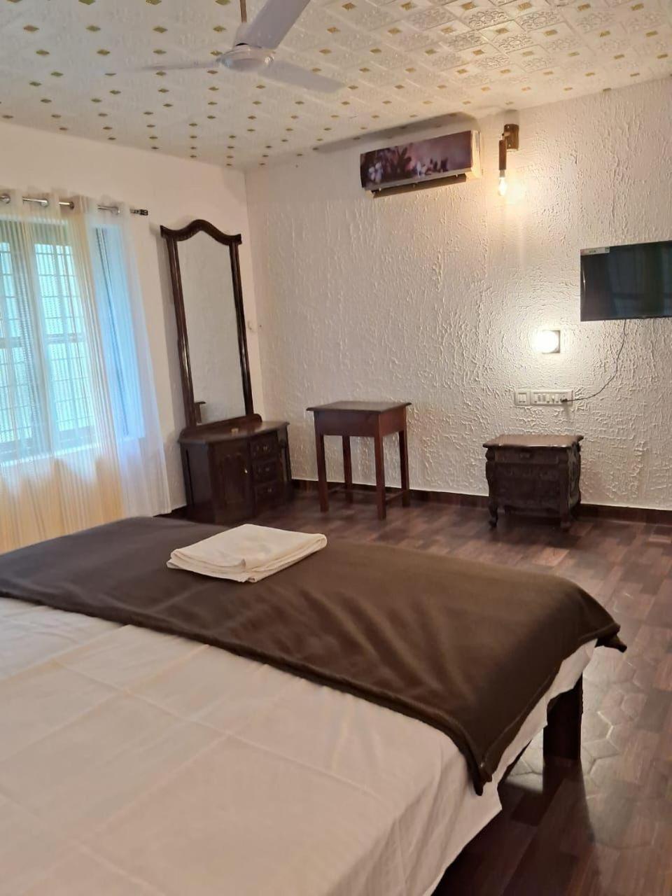 Surya Eco And Wedding Resort Thrissur Экстерьер фото